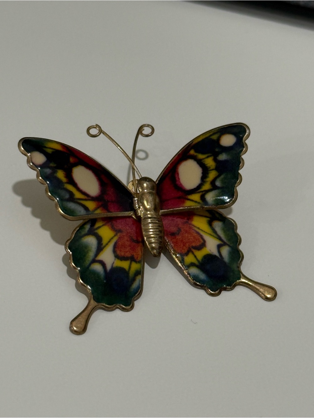 Unbranded gold + multicolor butterfly pin brooch (read)